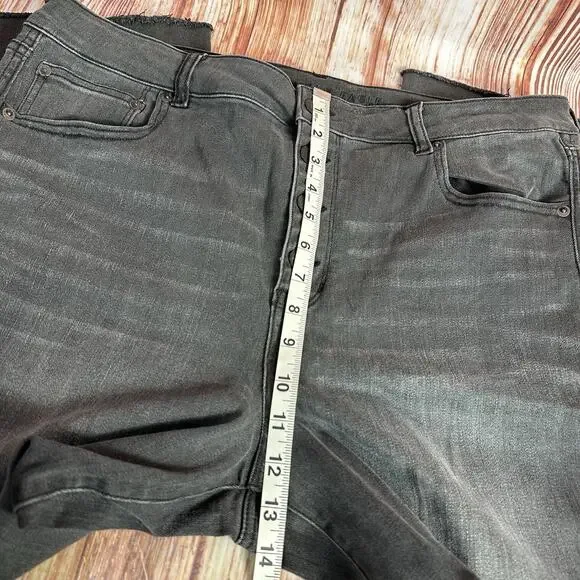 American Eagle HI RISE CROP FLARE Size 20 Short Black Jeans Denim Pants 37x23 - Picture 6 of 11